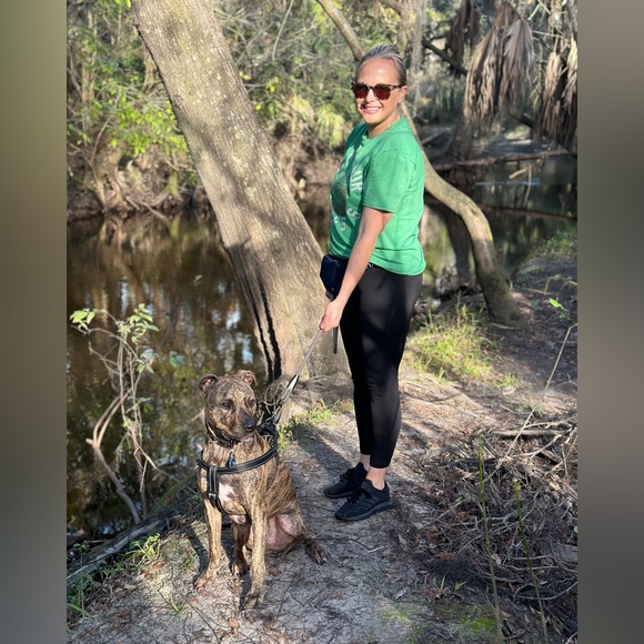 Meet your Posher, Maegan - Picture 2 of 6